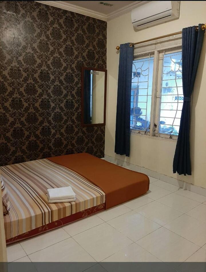 Okj Homestay Syariah Gondowulung Exterior foto